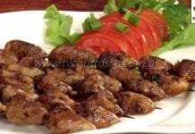 Como Fazer Espetinho de Coração de Frango na Cerveja