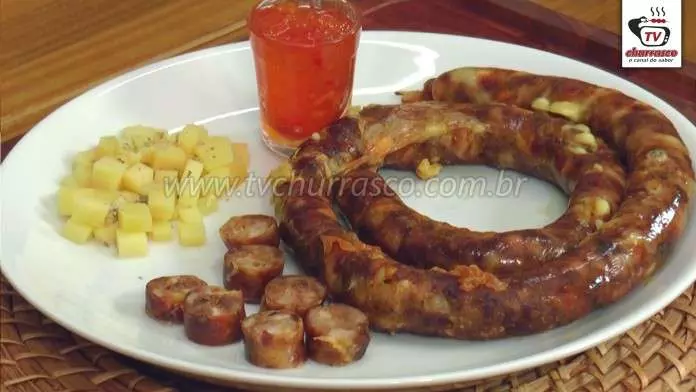 Linguiça Caseira com Parmesão