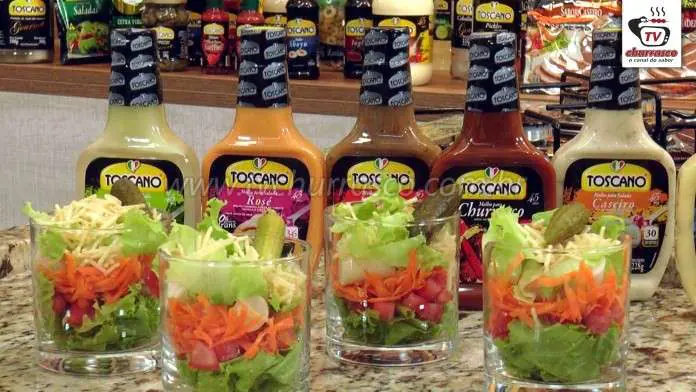 Salada Simples no Copo