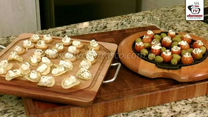 Aperitivos com Queijo Fresco