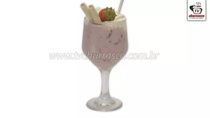 Batida de Morango com Vinho