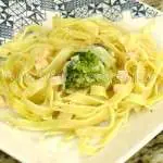 Macarrão Fettuccine com Palmito e Brócolis