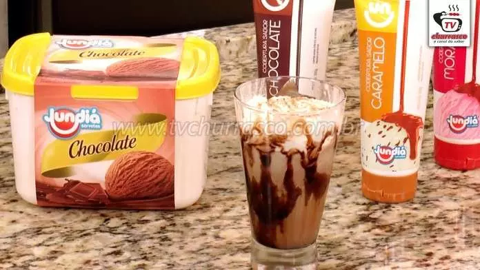 Café Gelado com Sorvete de Chocolate