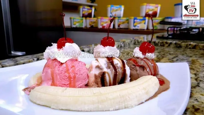 Como Fazer Banana Split
