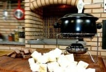 Como Fazer Fondue de Queijo com Churrasco