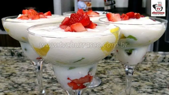 Como Fazer Creme com Frutas