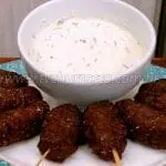 Como Fazer Mini Kaftas com Molho de Ricota