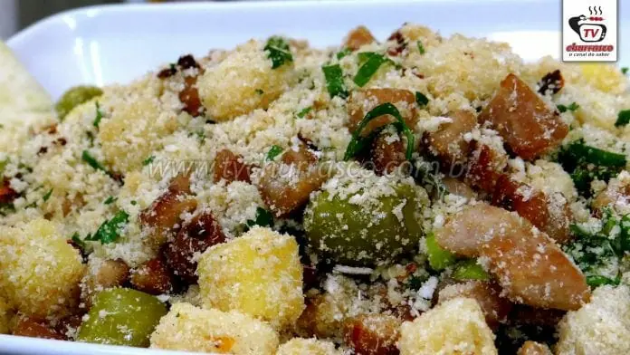 Como Fazer Farofa de Abacaxi com Lombo e Tomate Seco