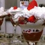 Como Fazer Taça de Morango e Chocolate