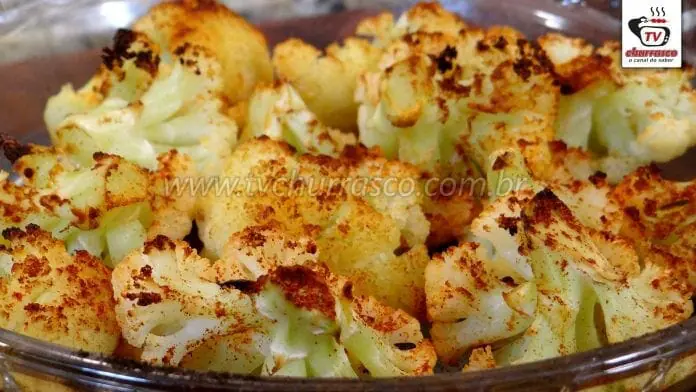 Como Fazer Couve Flor no Forno com Páprica Doce Defumada