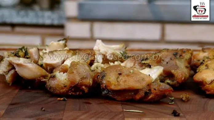 Como Fazer Frango com Whisky (Churrasco de Filé de Coxa)