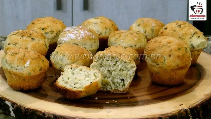 Como Fazer Pão Caseiro com Alho Poró (Pão Rápido)
