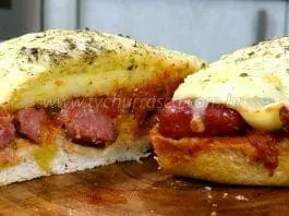 Como Fazer Pizza de Linguiça com Pão Italiano