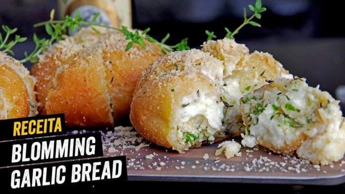 Blooming Garlic Bread - O Pão de Alho Coreano - BBQ em Casa